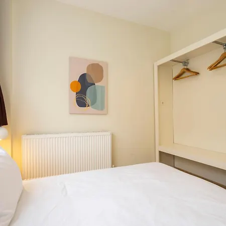 2 Bedroom W. Balcony & Elevator @ Cihangir No:4