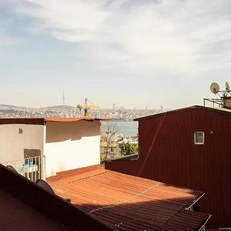 2 Bedroom W. Balcony & Elevator @ Cihangir No:4 Apartamento *
