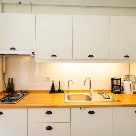 2 Bedroom W. Balcony & Elevator @ Cihangir No:4 Appartamento